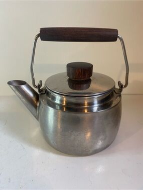 Vintage Farberware 1-Qt Stainless Steel Kettle Teapot Rosewood Wood Handles